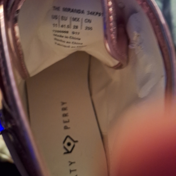 Katy Perry Miranda LED Sneakers Size 11 Pink - Picture 5 of 8